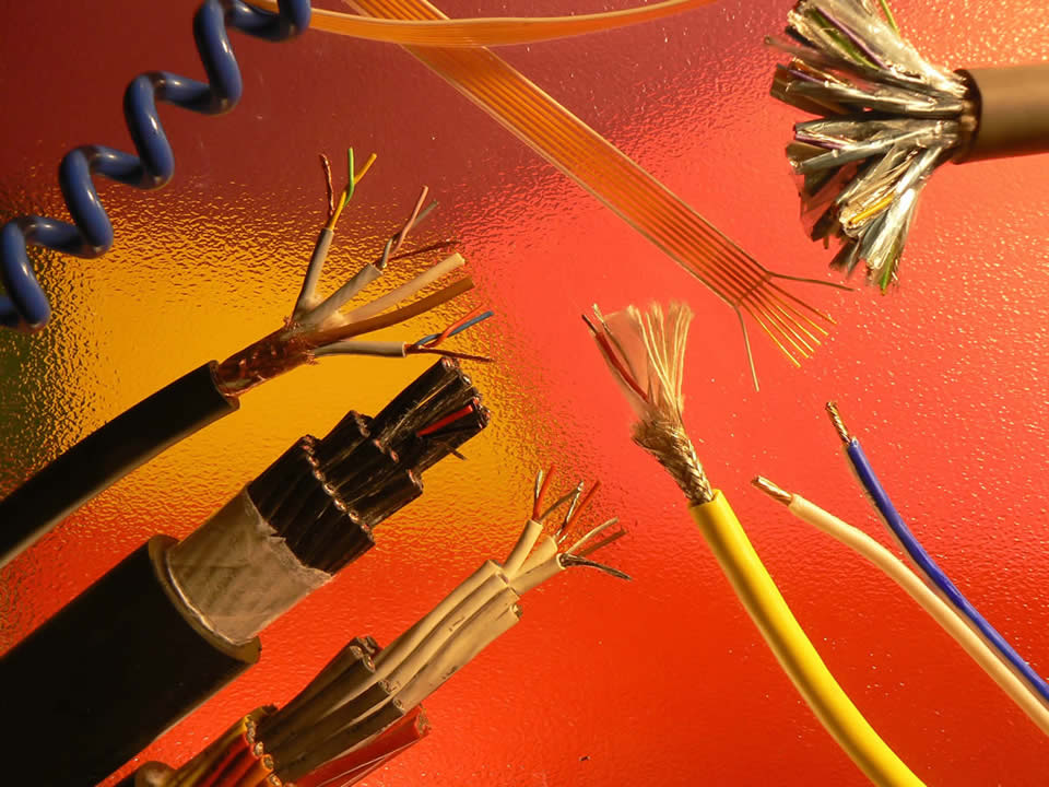Progettazione Cavi Elettrici Speciali per Audio/Video